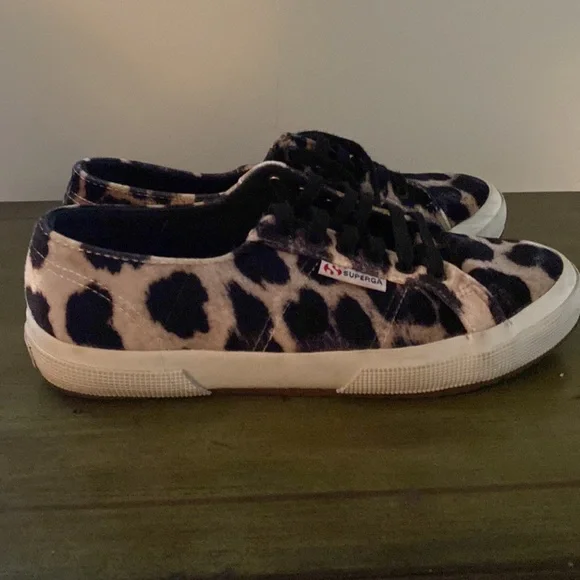 Superga leopard print sneakers. - Picture 9 of 9
